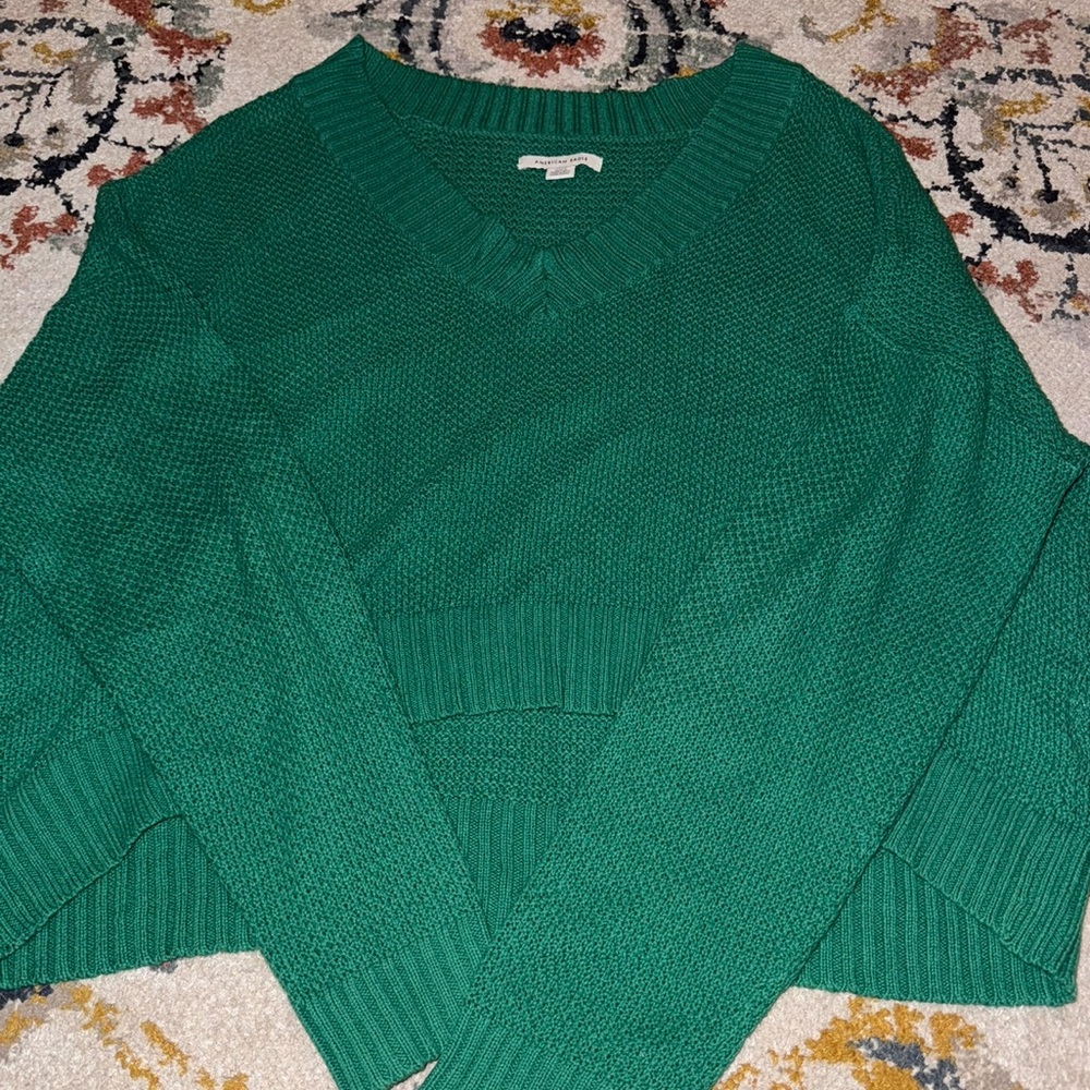 American Eagle Sweater